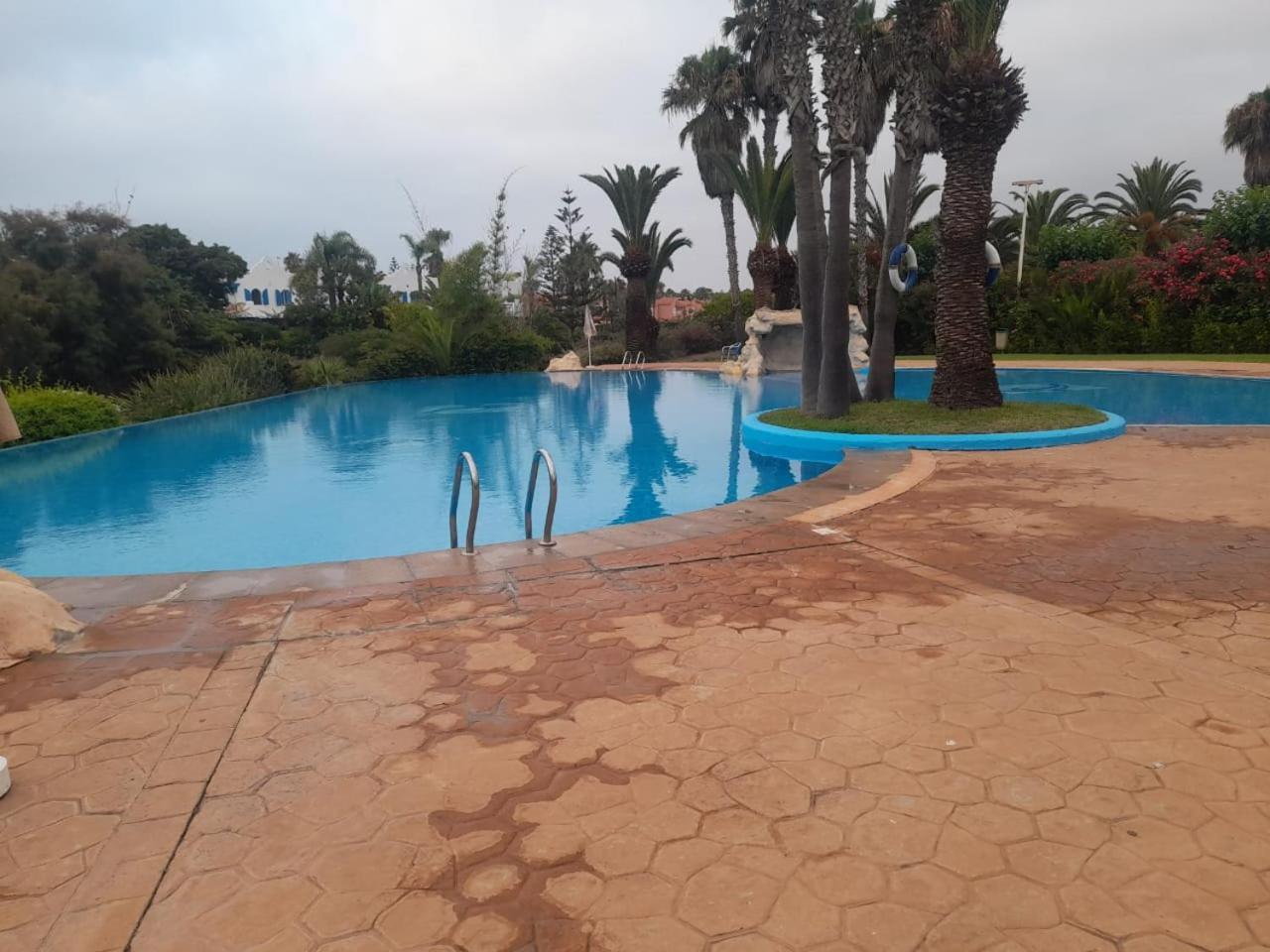 Villa A Bouznika Bay-Plage Et Golf Luaran gambar